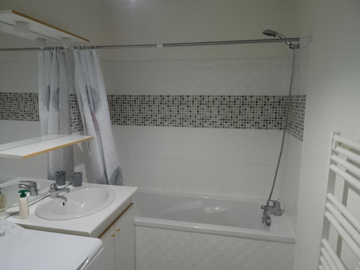 Апартаменты Studio Calme Et Agreable "Le Clos D'Acadie" - Оре Экстерьер фото